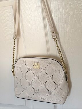 Steve Madden white Crossbody with Gold Chain Detail